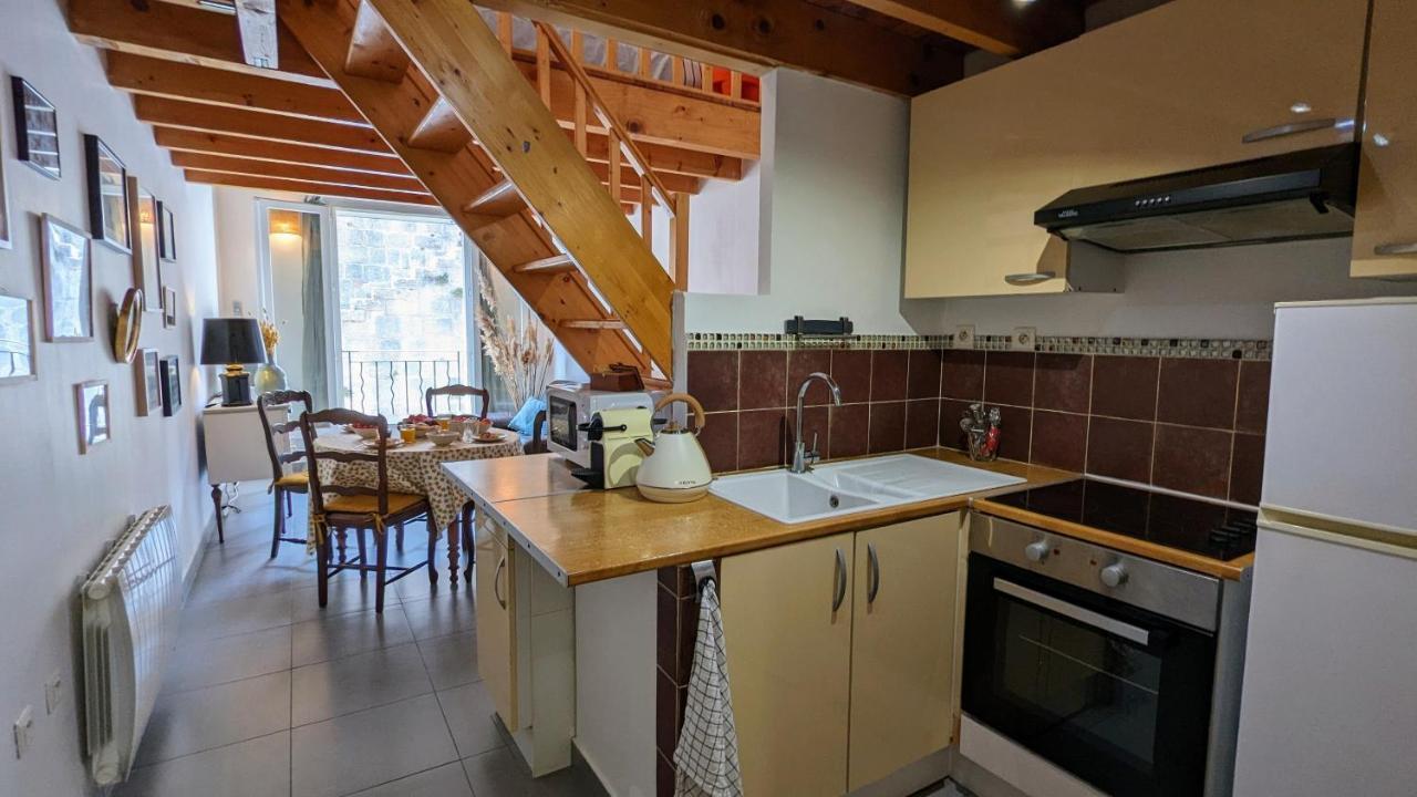 Maison De Village Avec Garage Aigues-Mortes Buitenkant foto